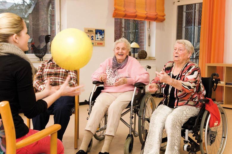 Дом-интернат для пожилых и инвалидов